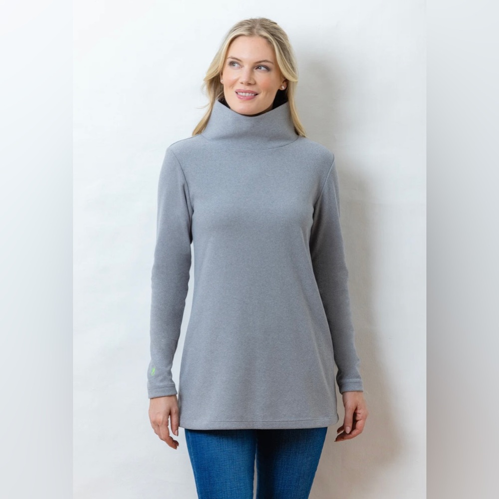 Dudley Stephens Terry Cobble Hill turtleneck in gray size medium.